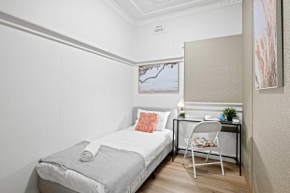 Boutique Single Room - Centrally Located at Granville - Shared Bathroom, Sydney